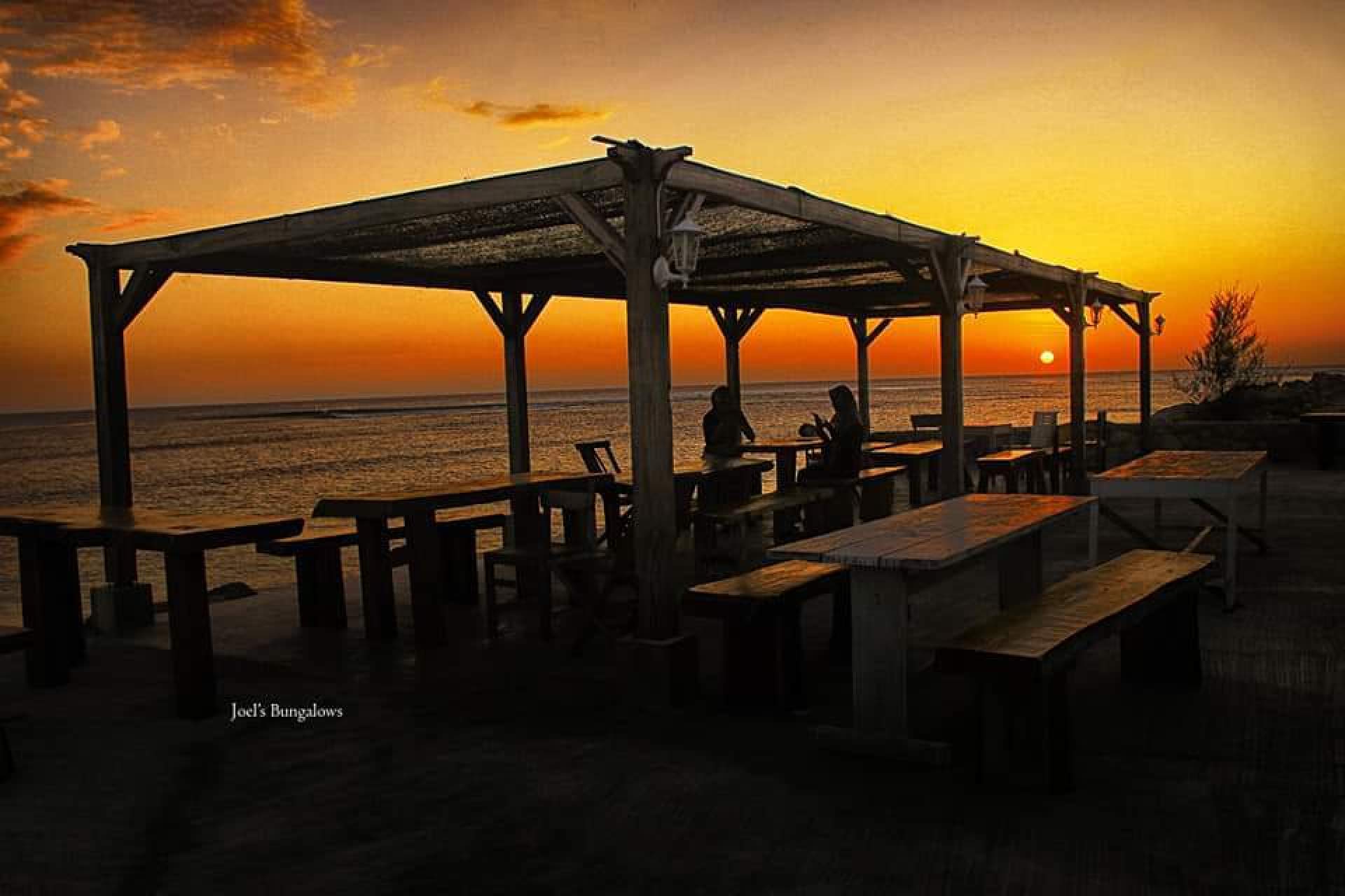 gallery/flatform sunset2
